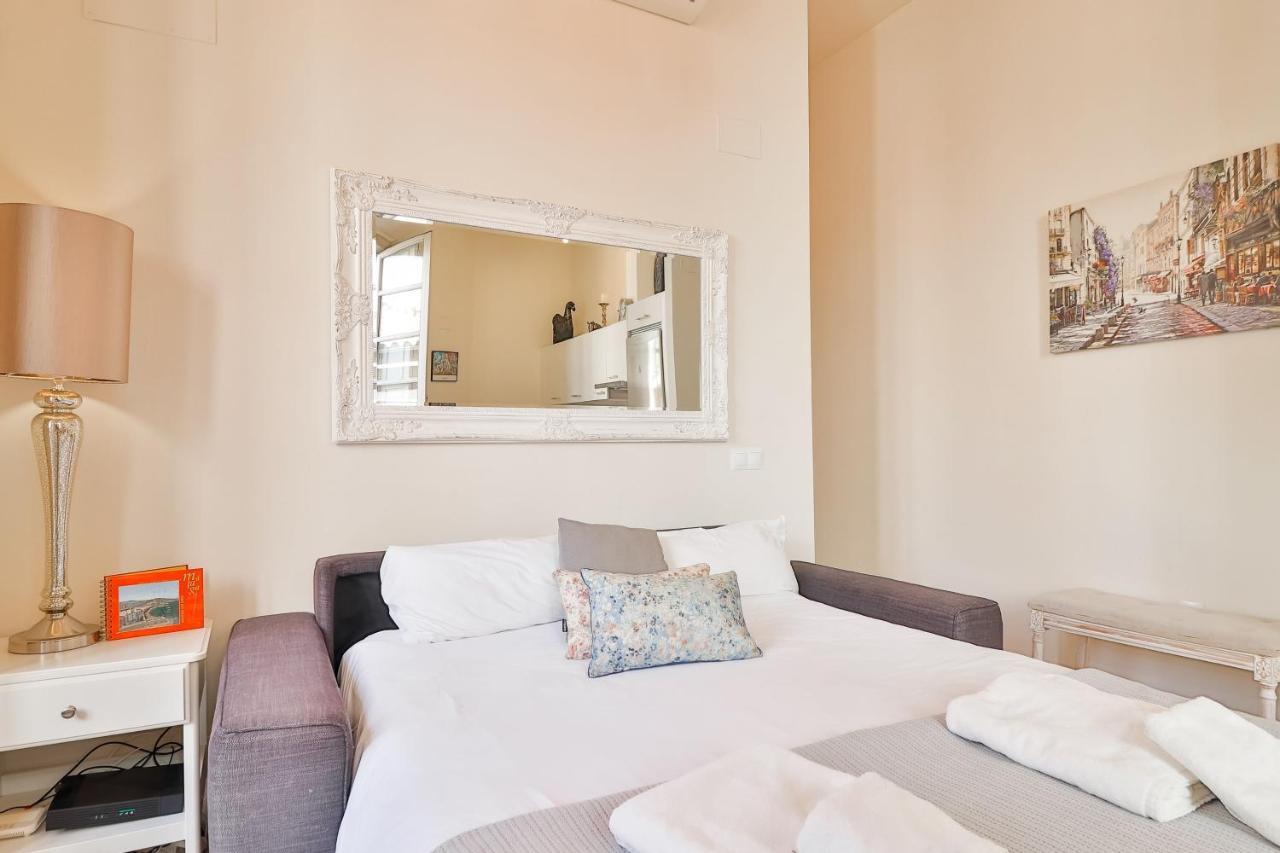 Flat 2 Bedrooms In The City Center Málaga Esterno foto