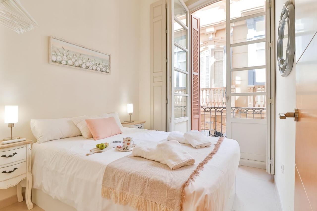 Flat 2 Bedrooms In The City Center Málaga Esterno foto