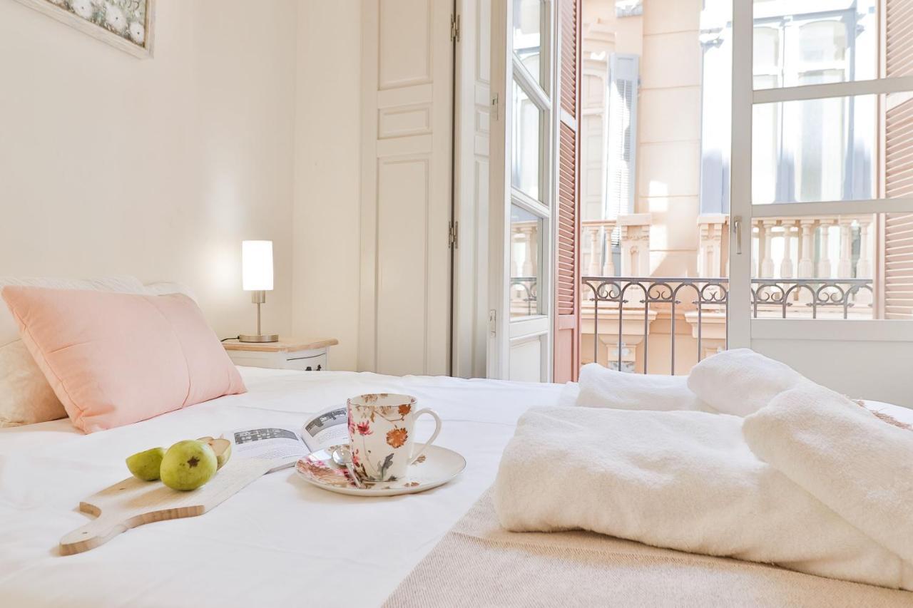 Flat 2 Bedrooms In The City Center Málaga Esterno foto