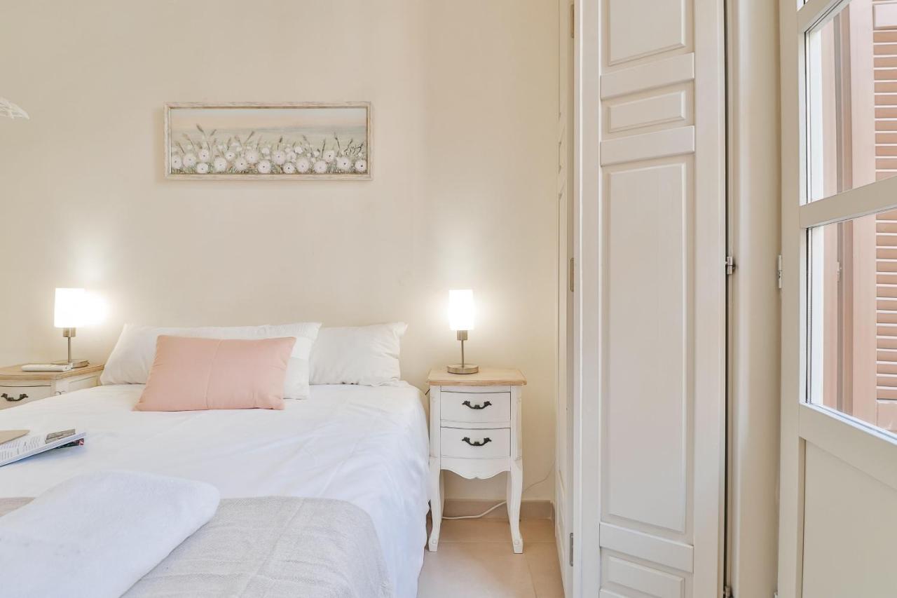 Flat 2 Bedrooms In The City Center Málaga Esterno foto