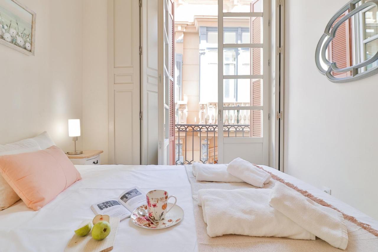 Flat 2 Bedrooms In The City Center Málaga Esterno foto